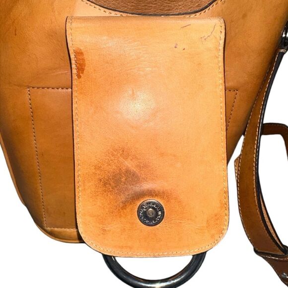 Banana Republic Italian Vachetta Bucket Bag - Picture 12 of 16